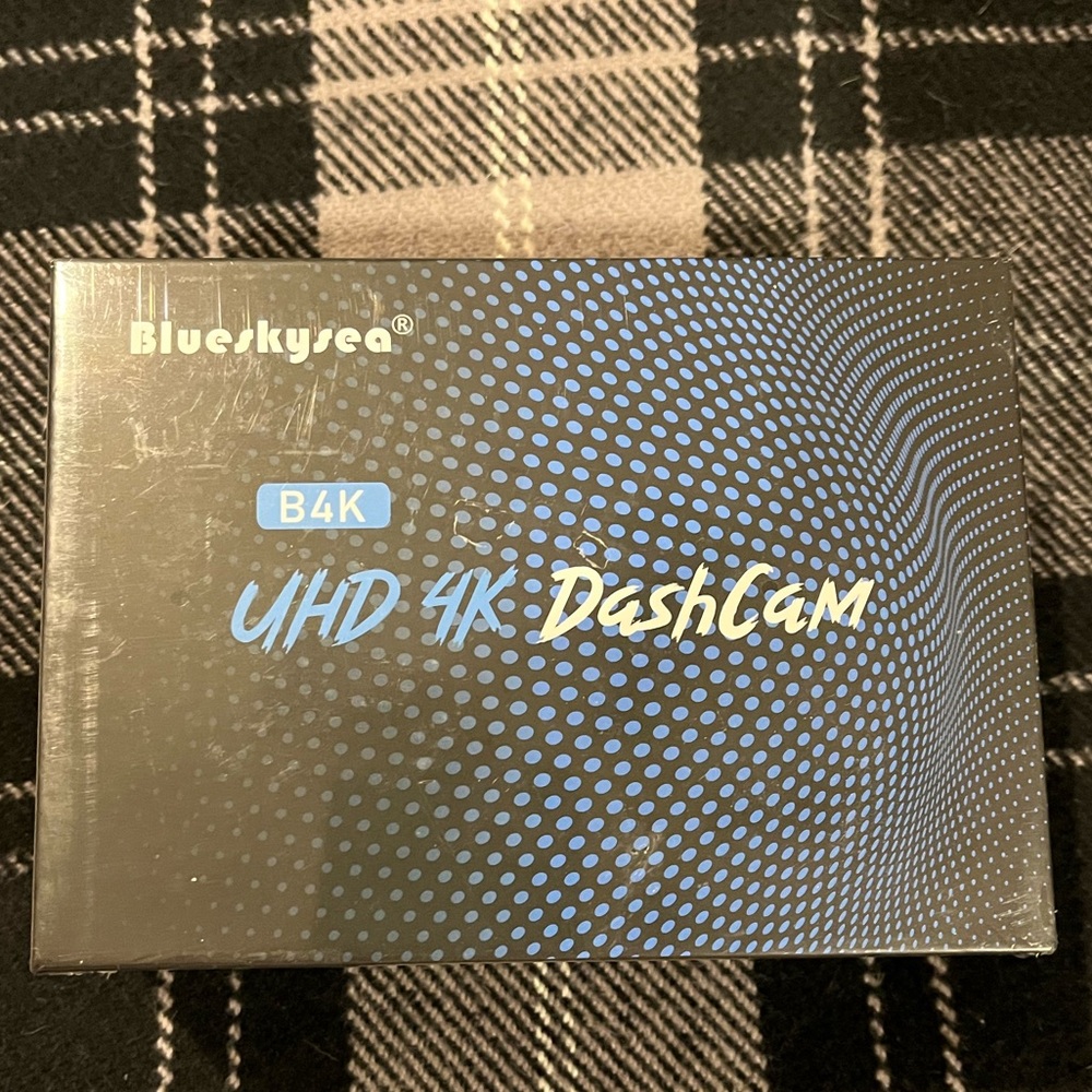 Blueseasky UHD 4k Dashcam New In Box
